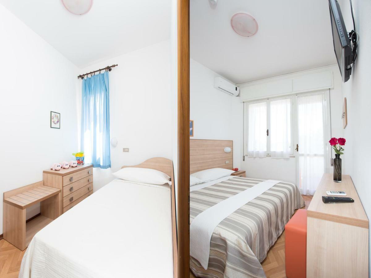 Hotel Meeting Cesenatico Ngoại thất bức ảnh